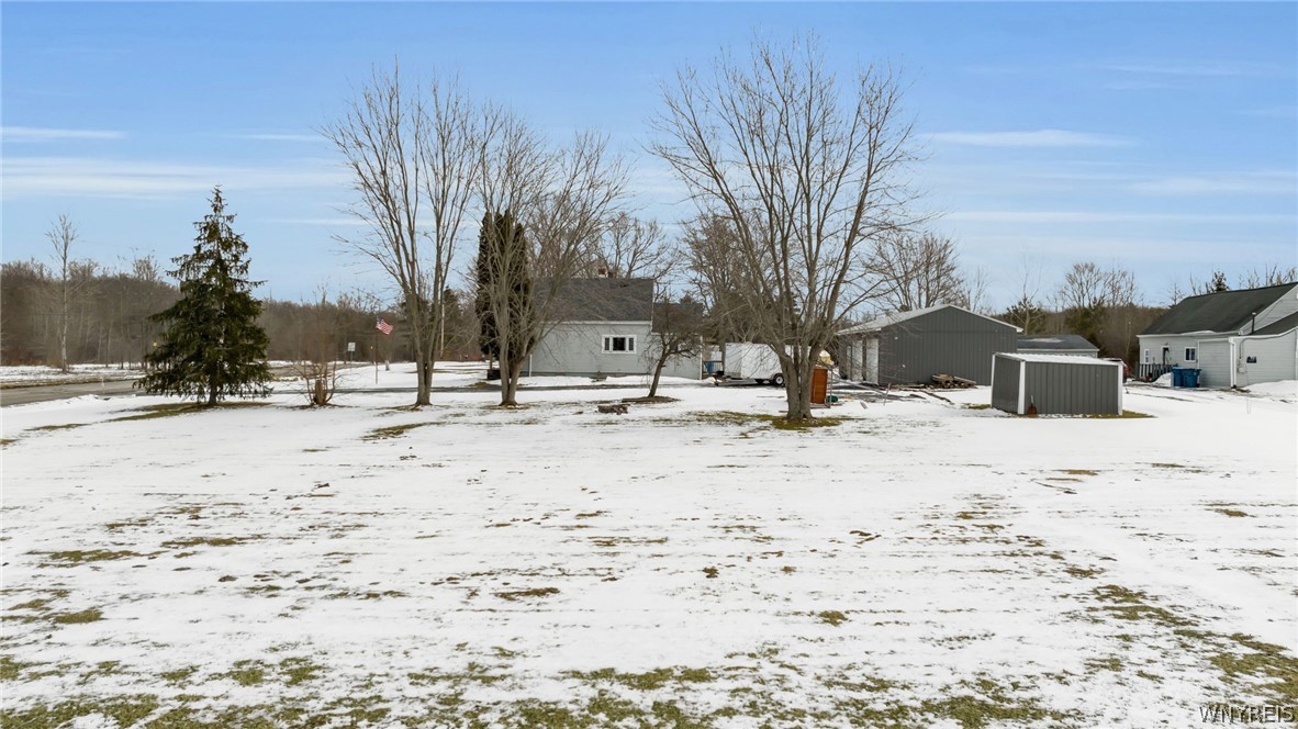 1261 Gowans Road Evans, NY 14006 - Photo 11 of 46