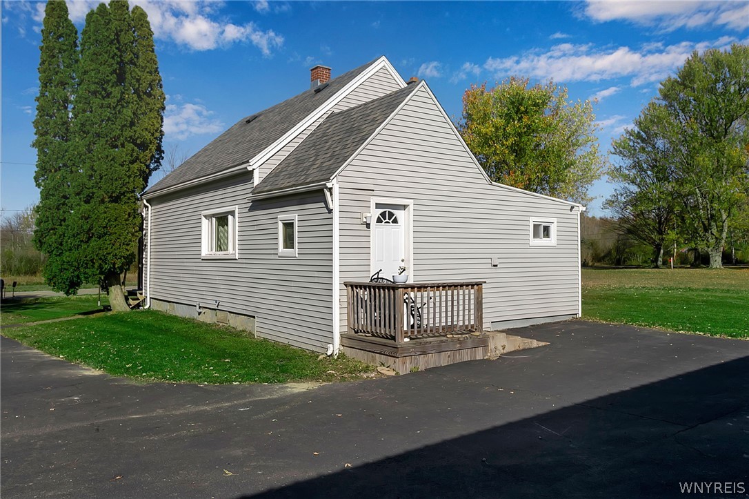 1261 Gowans Road Evans, NY 14006 - Photo 6 of 46