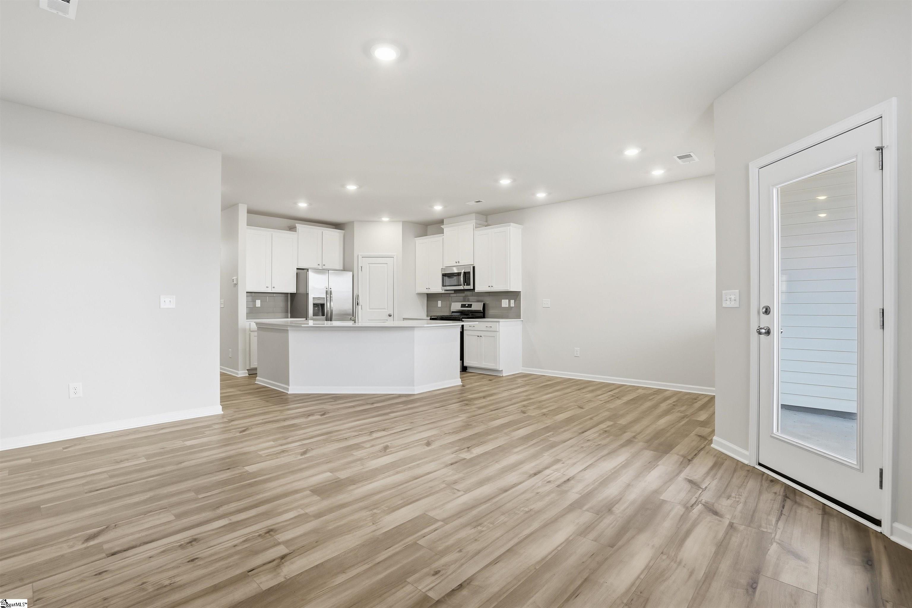 1736 Hidalgo Drive, Unit CSG 91 Boiling Springs, SC 29316 - Photo 8 of 25