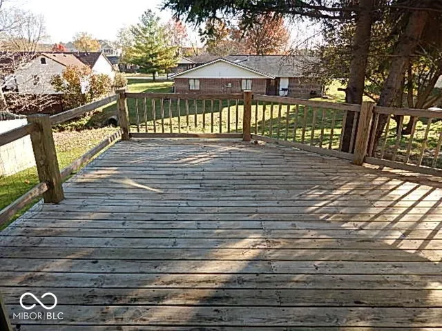 $1,695 | 561 Boonesboro Road, Greenwood, IN 46142