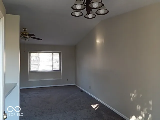 $1,695 | 561 Boonesboro Road, Greenwood, IN 46142