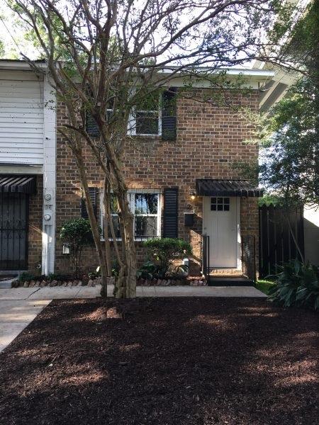 2 Grove Street Charleston, SC 29403 - Photo 2 of 17 02