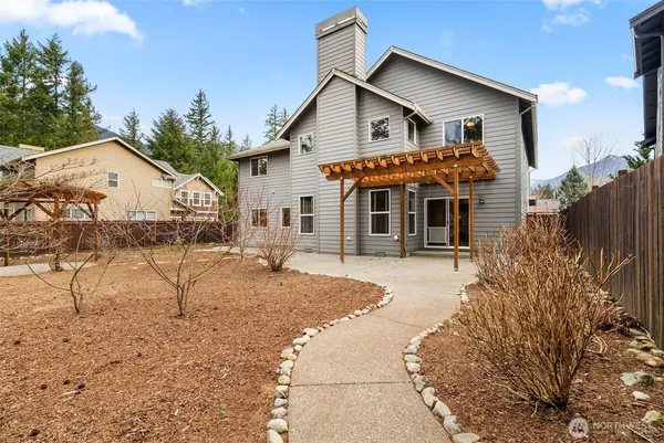 $1,474,999 | 1635 Tannerwood Way Southeast, North Bend, WA 98045