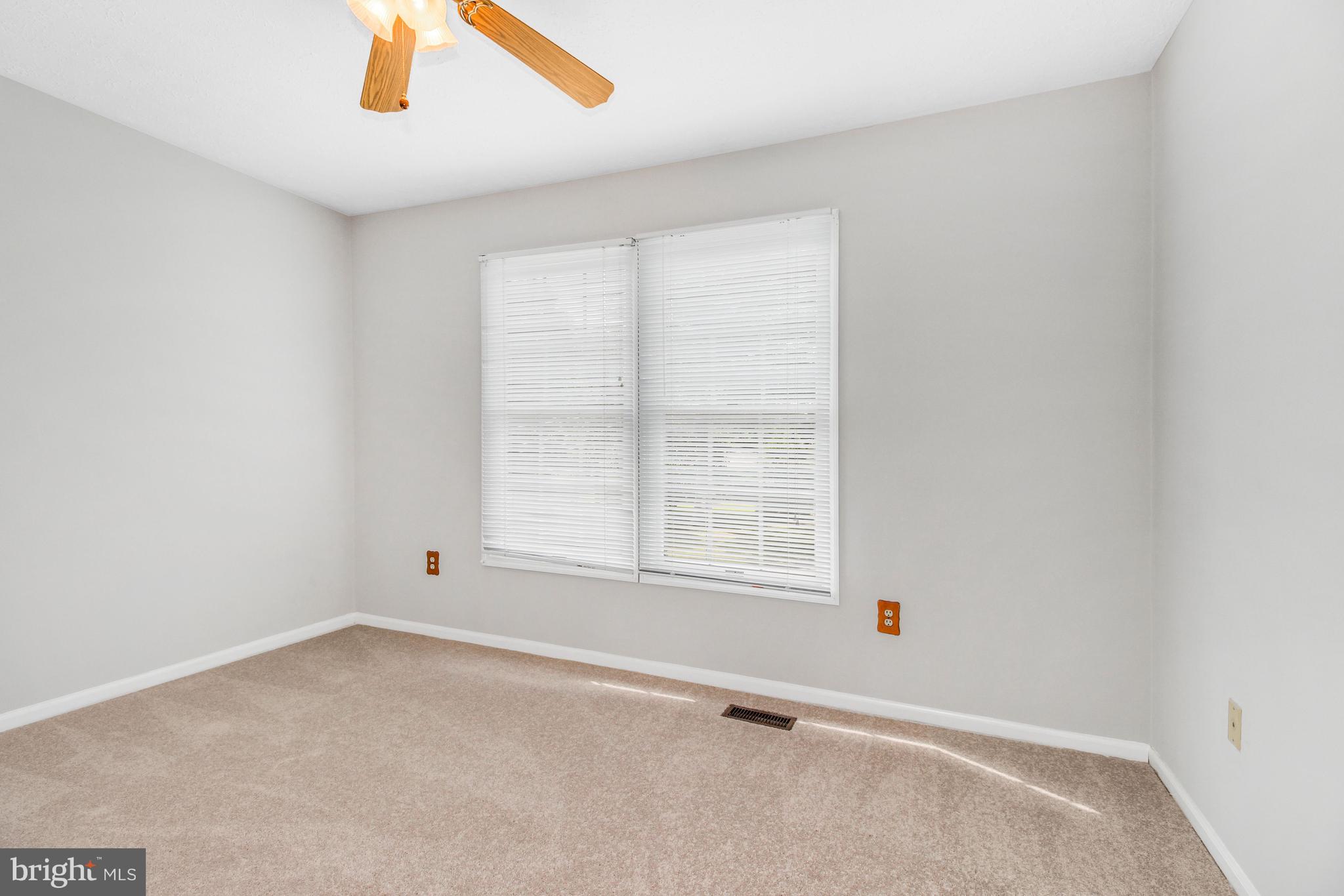 7040 Johnnycake Road Catonsville, MD 21228 - Photo 15 of 34 Bedroom 2