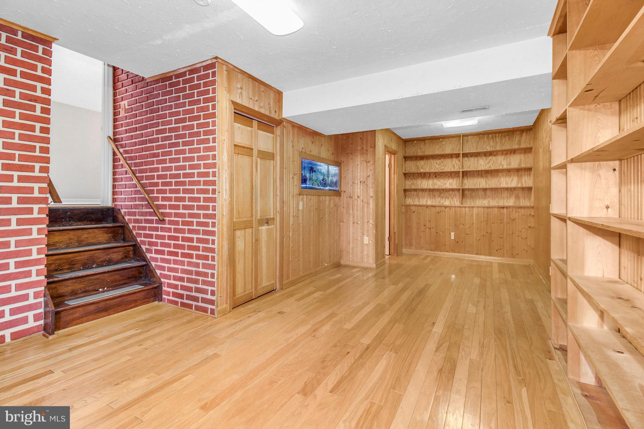 7040 Johnnycake Road Catonsville, MD 21228 - Photo 20 of 34 Lower Level 1 with 1/2 Bath