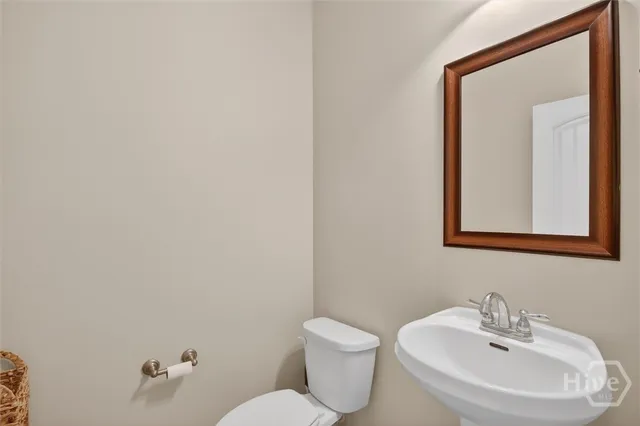 $465,000 | 140 Mosswood Drive, Savannah, GA 31405