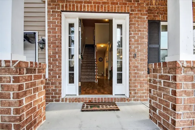 $465,000 | 140 Mosswood Drive, Savannah, GA 31405