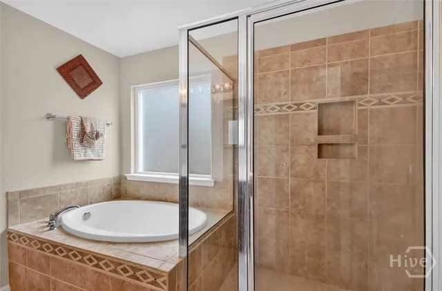 $465,000 | 140 Mosswood Drive, Savannah, GA 31405