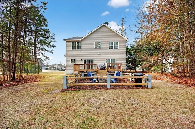 $465,000 | 140 Mosswood Drive, Savannah, GA 31405