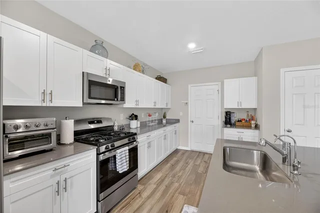 $415,000 | 12908 Hawkstone Trail Boulevard, Lithia, FL 33547