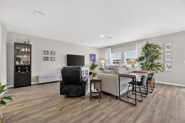 $415,000 | 12908 Hawkstone Trail Boulevard, Lithia, FL 33547