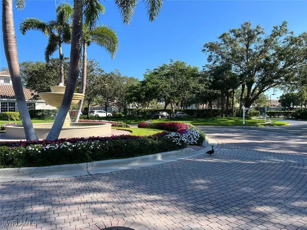 $2,400 | 6813 Satinleaf Road South, Unit 103, Naples, FL 34109