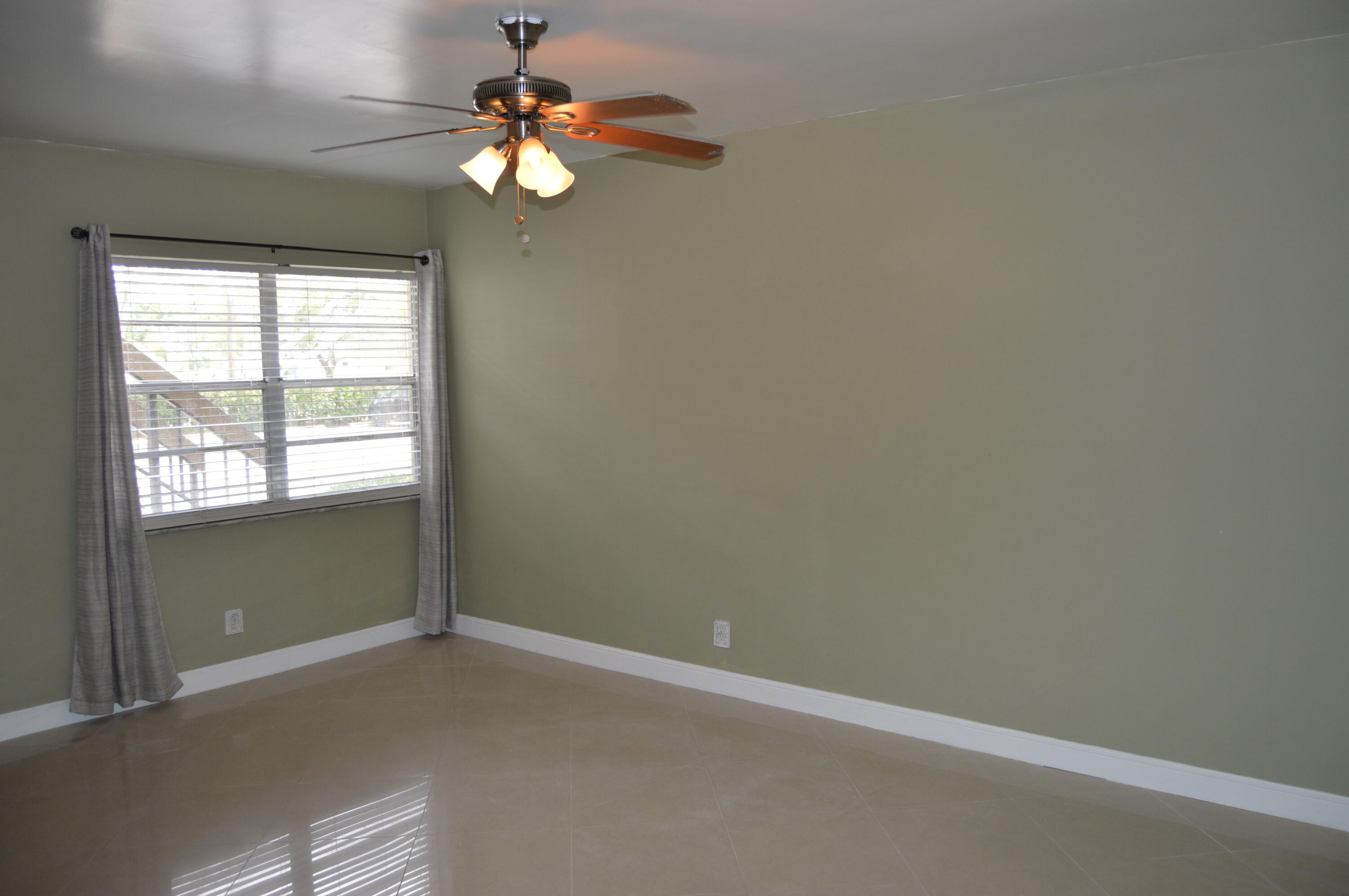9500 Southwest 3rd Street, Unit A101 Boca Raton, FL 33428 - Photo 6 of 50 DSC_0196