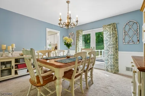 $600,000 | 16 Old Mountain Road, Lebanon, NJ 08833
