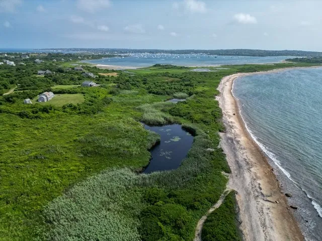 $2,500,000 | 721 Corn Neck Road, Block Island, RI 02807