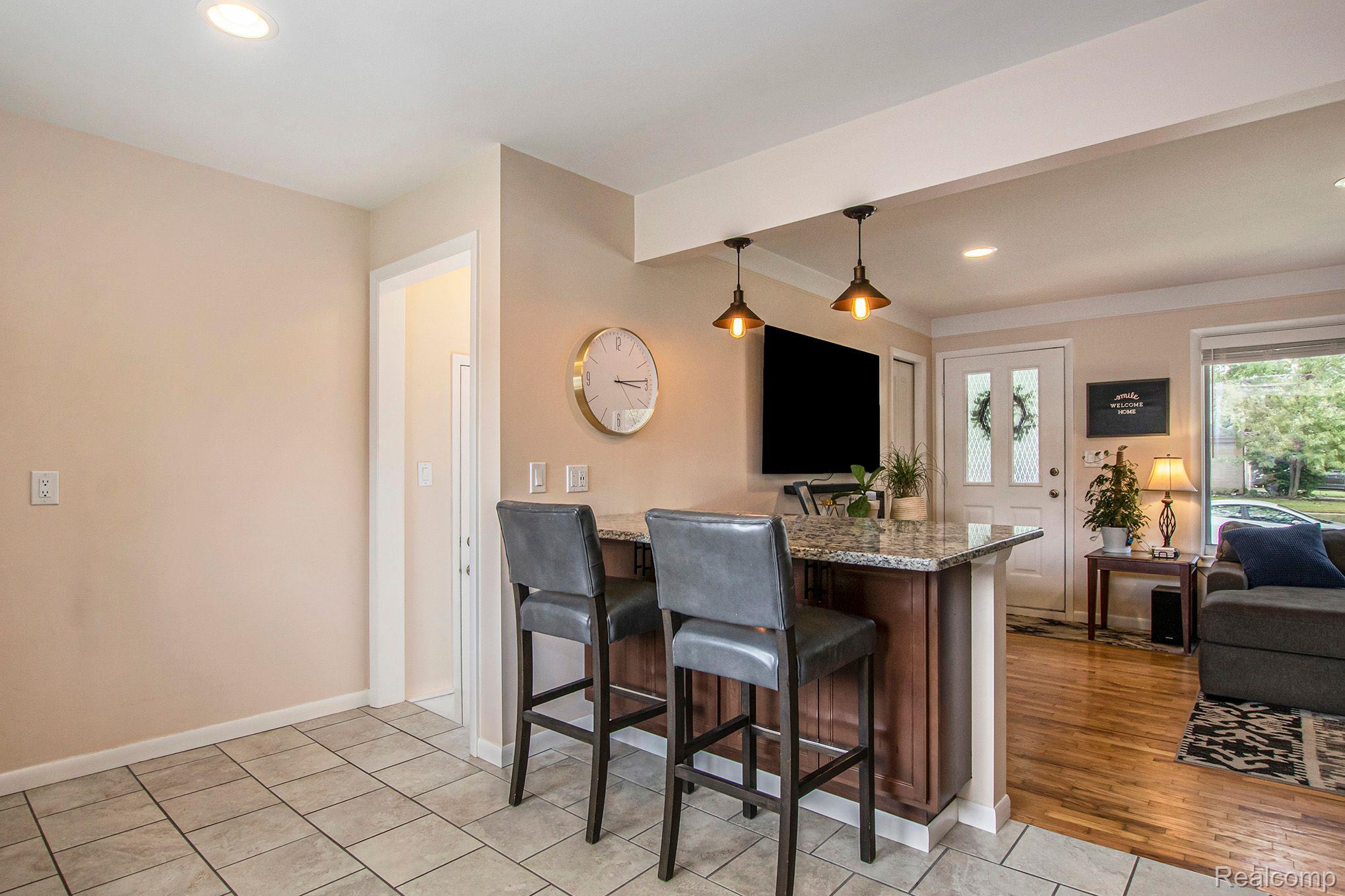 4246 Martin Road Warren, MI 48092 - Photo 10 of 26 Gallery Image 10