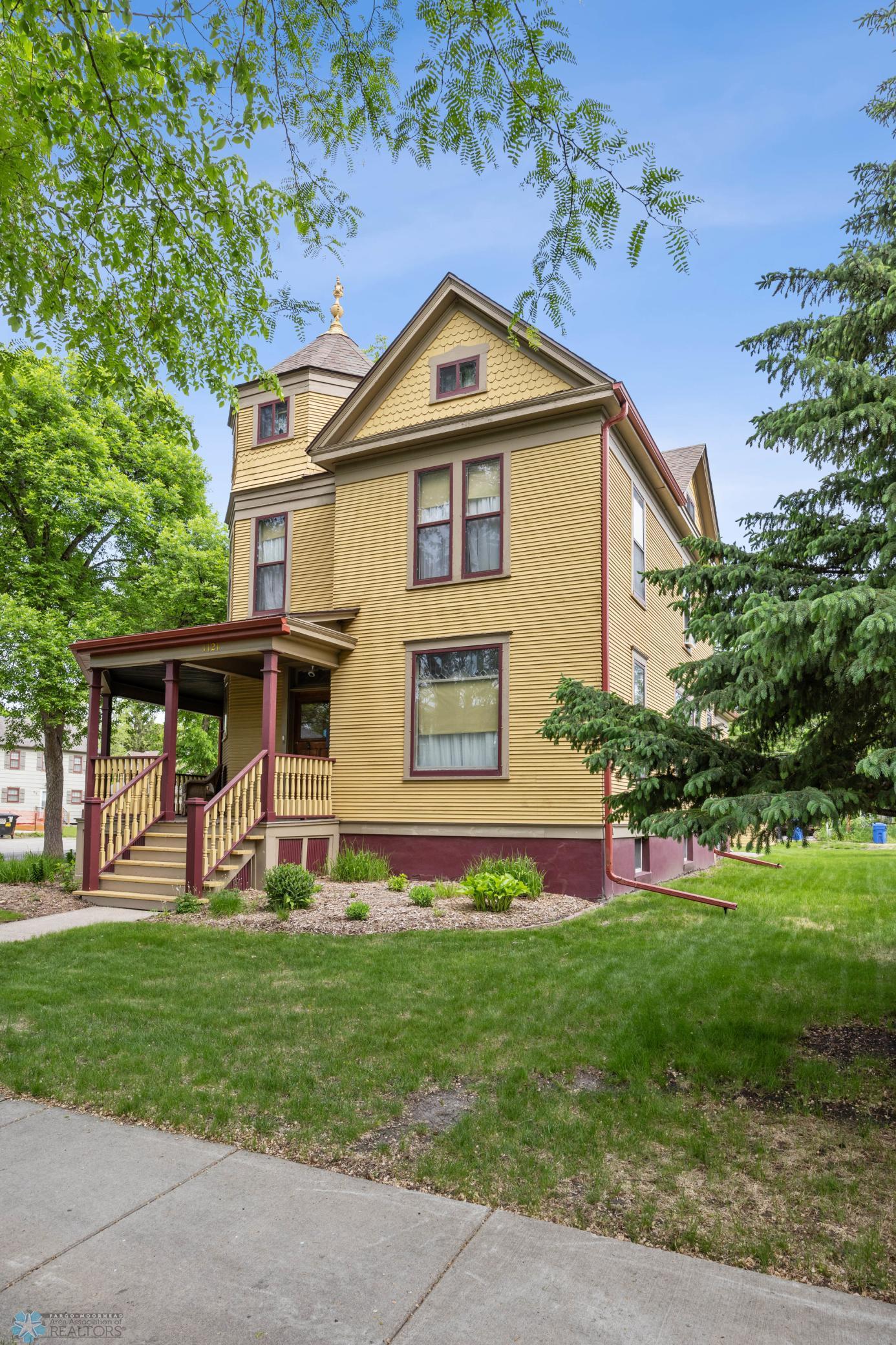 1121 4th Avenue South Fargo, ND 58103 - Photo 3 of 68