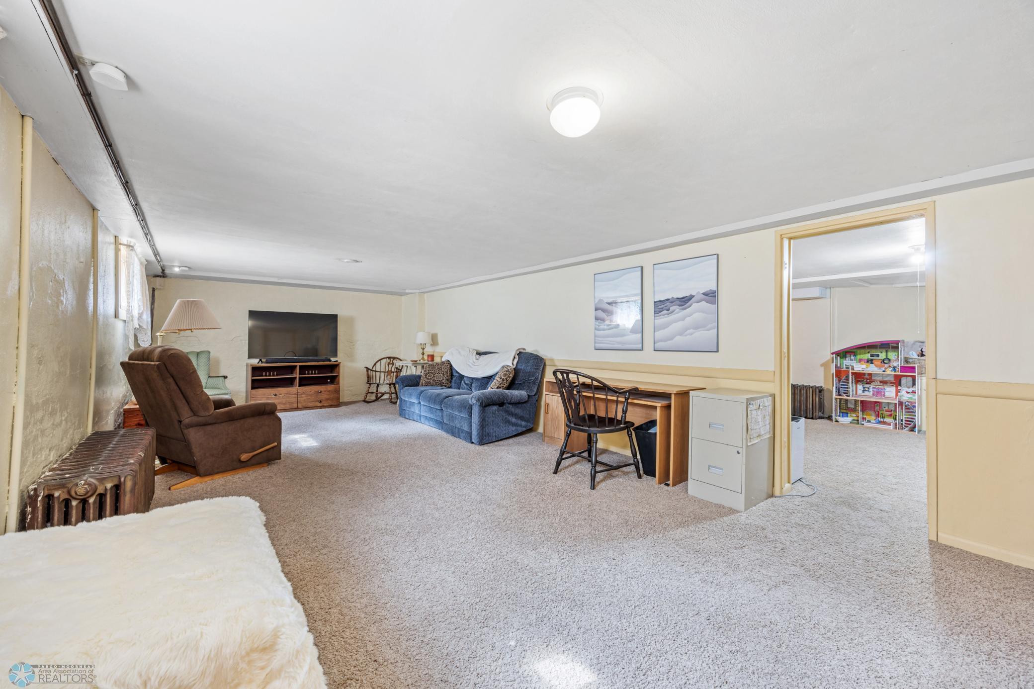 1121 4th Avenue South Fargo, ND 58103 - Photo 52 of 68