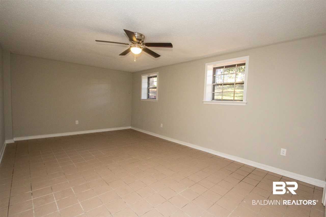 908 Caroline Avenue Daphne, AL 36526 - Photo 20 of 37