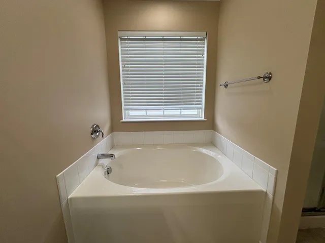 $2,675 | 4465 Olyvia Place, Roanoke, VA 24018