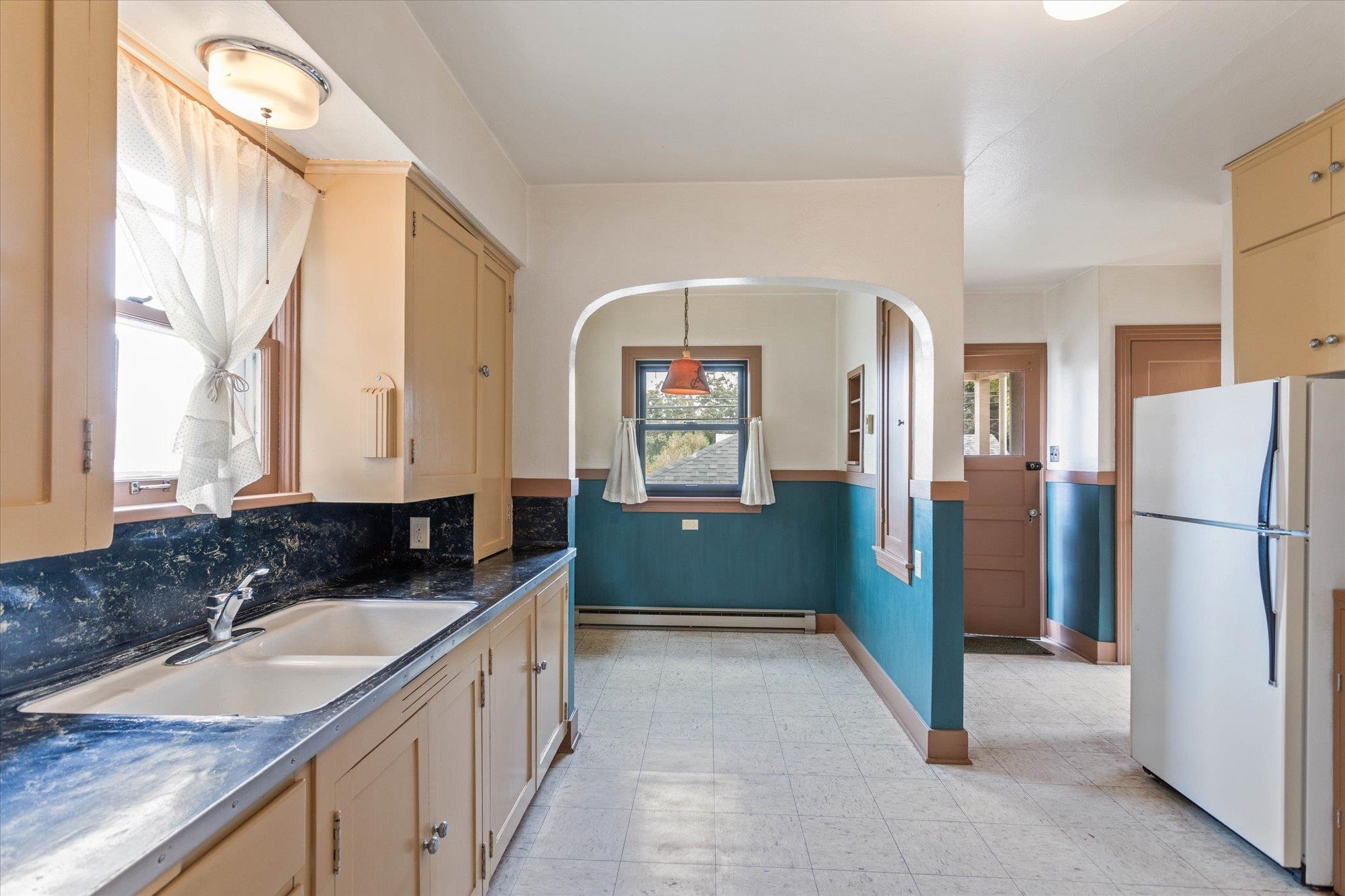 210 H Street Cheney, WA 99004 - Photo 9 of 26