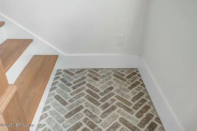 view of wooden floor