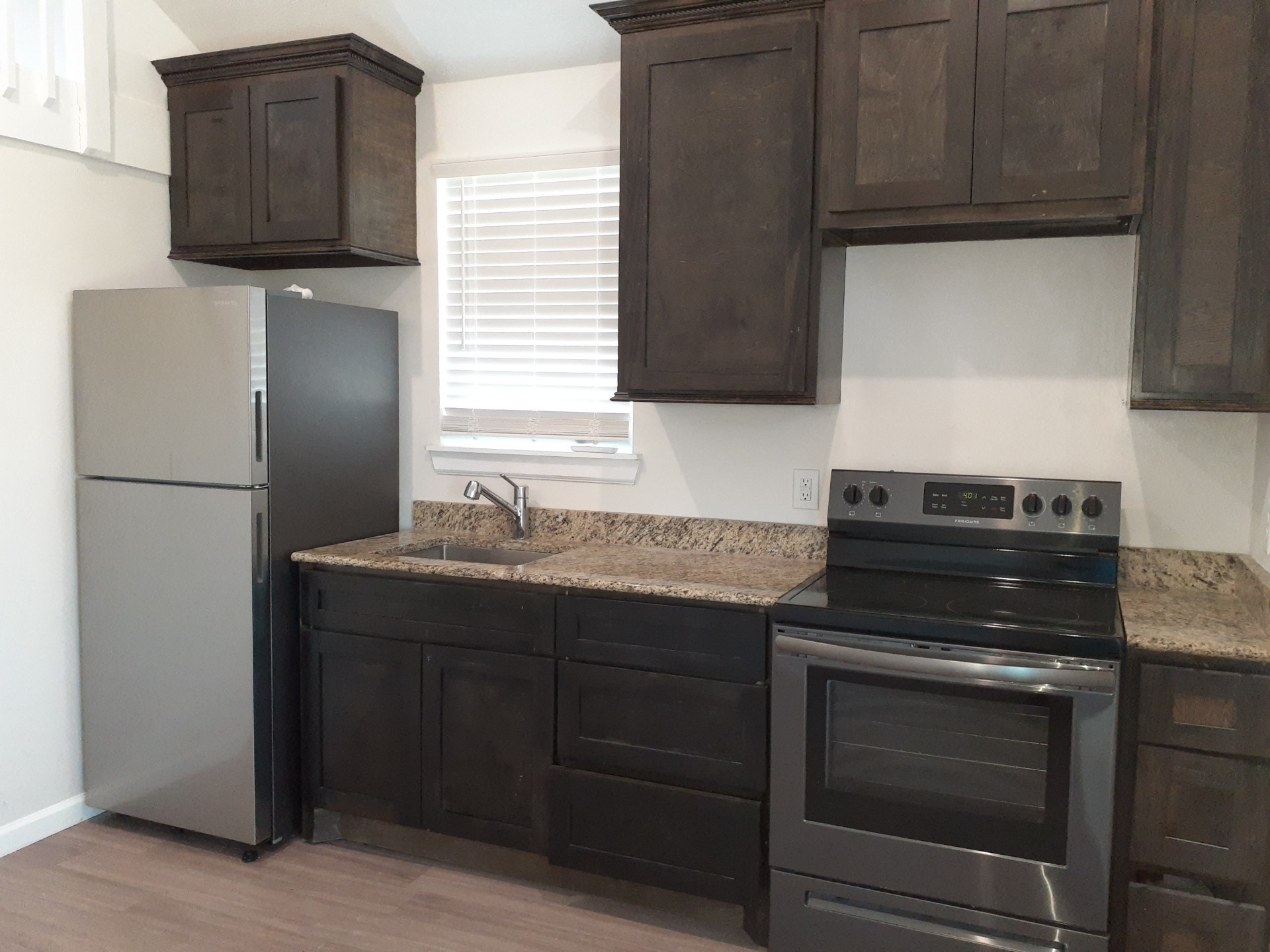 1503-5 Spur 529, Unit 5 Rosenberg, TX 77471 - Photo 2 of 10