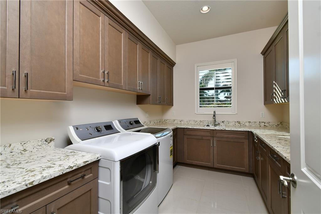 6604 Costa Circle Naples, FL 34113 - Photo 11 of 50 Gallery Image 11