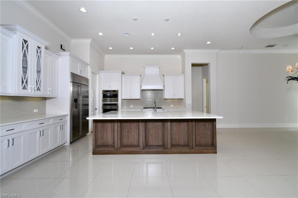 6604 Costa Circle Naples, FL 34113 - Photo 13 of 50 Gallery Image 13