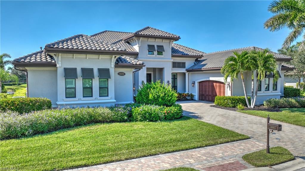 6604 Costa Circle Naples, FL 34113 - Photo 3 of 50 Gallery Image 3