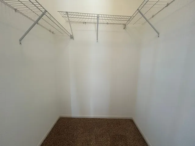 $899 | 12550 Whittington Drive, Unit 610, Houston, TX 77077