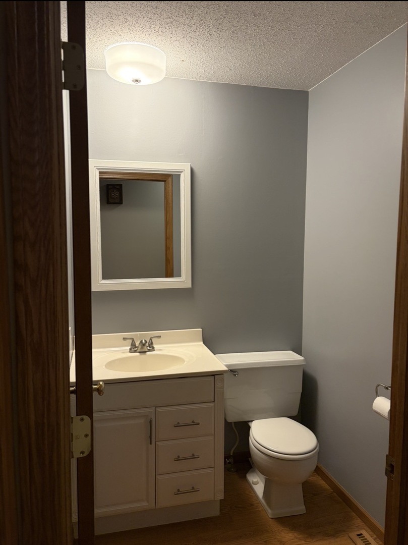 5009 Whispering Pine Circle Thomson, IL 61285 - Photo 15 of 34