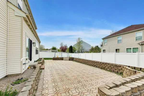 $489,990 | 1655 Farmside Lane, Bolingbrook, IL 60490