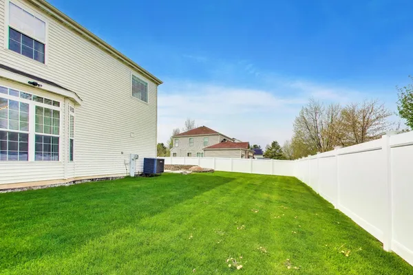 $489,990 | 1655 Farmside Lane, Bolingbrook, IL 60490