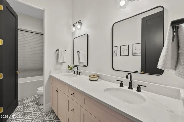 a view of a house with swimming pool and a yard