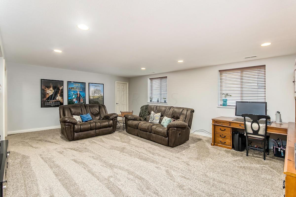 155 Rivers Edge Way Columbus, OH 43230 - Photo 20 of 36