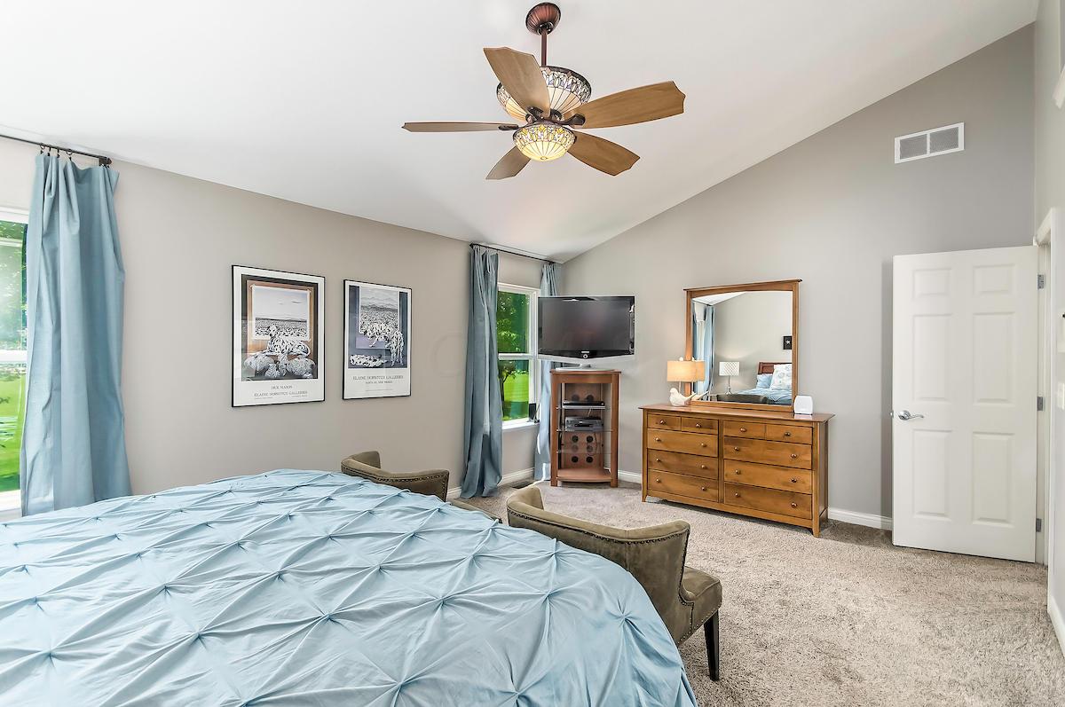 155 Rivers Edge Way Columbus, OH 43230 - Photo 27 of 36