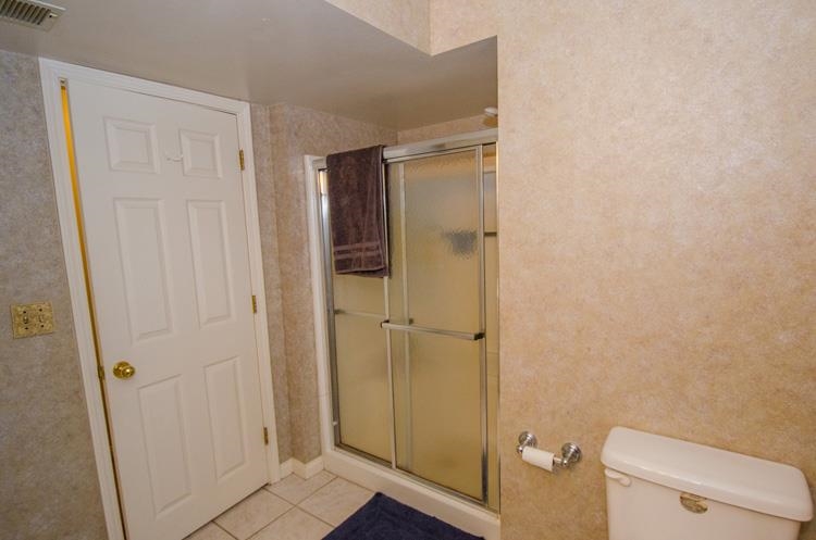 12447 Dunn Road Mishawaka, IN 46545 - Photo 17 of 27 Gallery Image 17