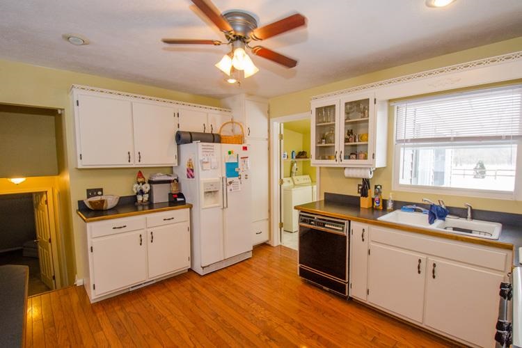 12447 Dunn Road Mishawaka, IN 46545 - Photo 8 of 27 Gallery Image 8