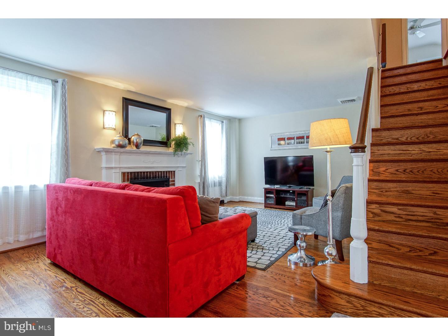 104 Hilltop Road Philadelphia, PA 19118 - Photo 4 of 25 Gallery Image 4