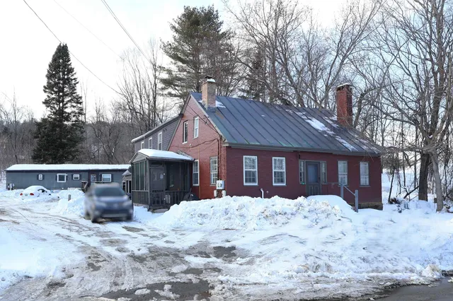 $425,000 | 3 Mace Hill Road, Hartland, VT 05048
