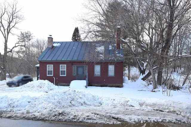 $425,000 | 3 Mace Hill Road, Hartland, VT 05048