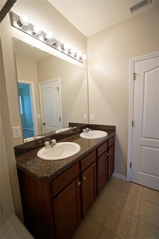 8945 Moonlit Meadows Loop Riverview, FL 33578 - Photo 14 of 20