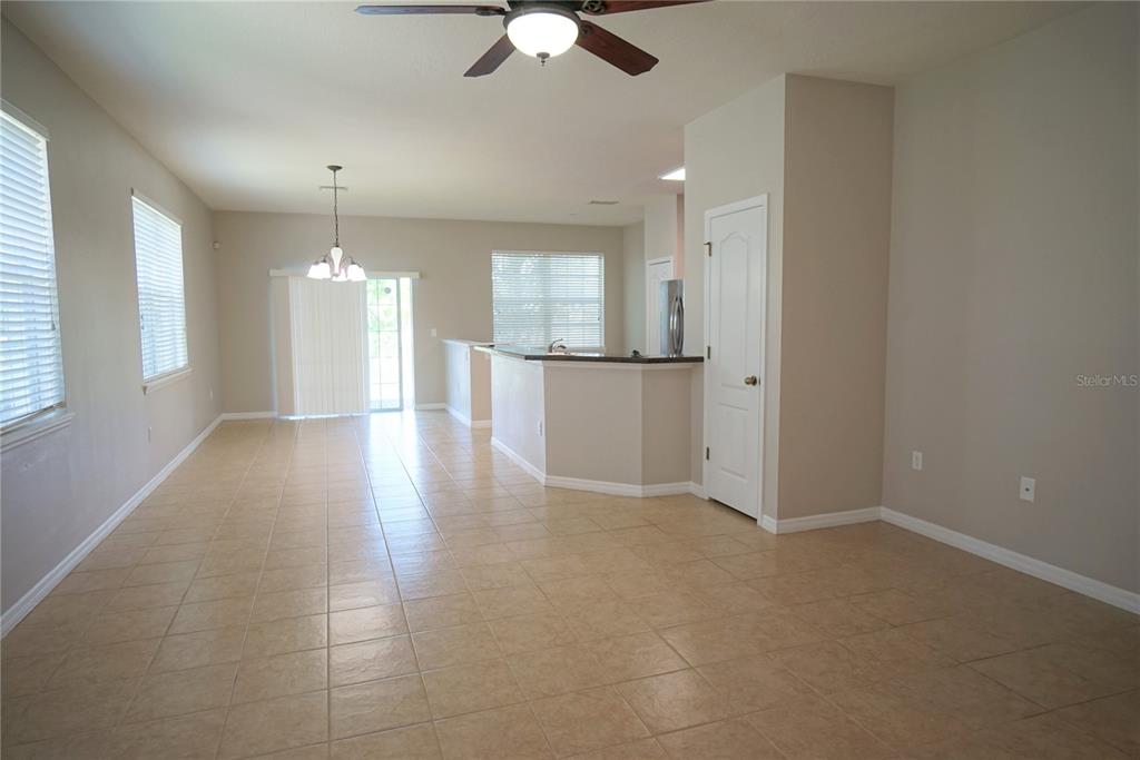 8945 Moonlit Meadows Loop Riverview, FL 33578 - Photo 4 of 20