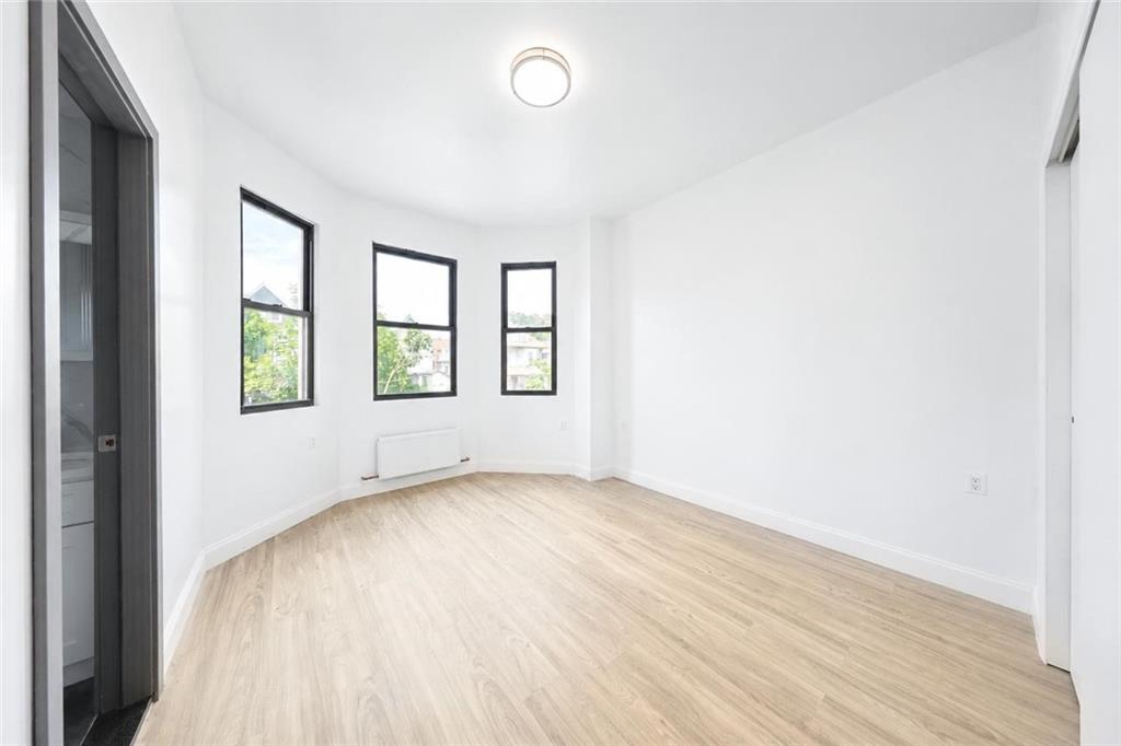 320 Bay Ridge Parkway Brooklyn, NY 11209 - Photo 5 of 29