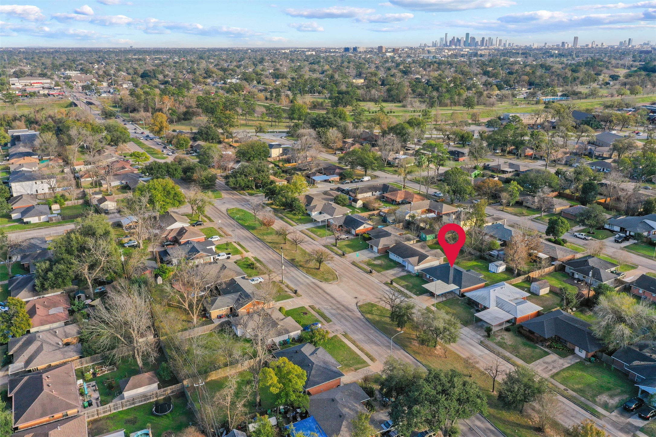 4601 West 43rd Street Houston, TX 77092 - Photo 40 of 40 an aerial view of a city
