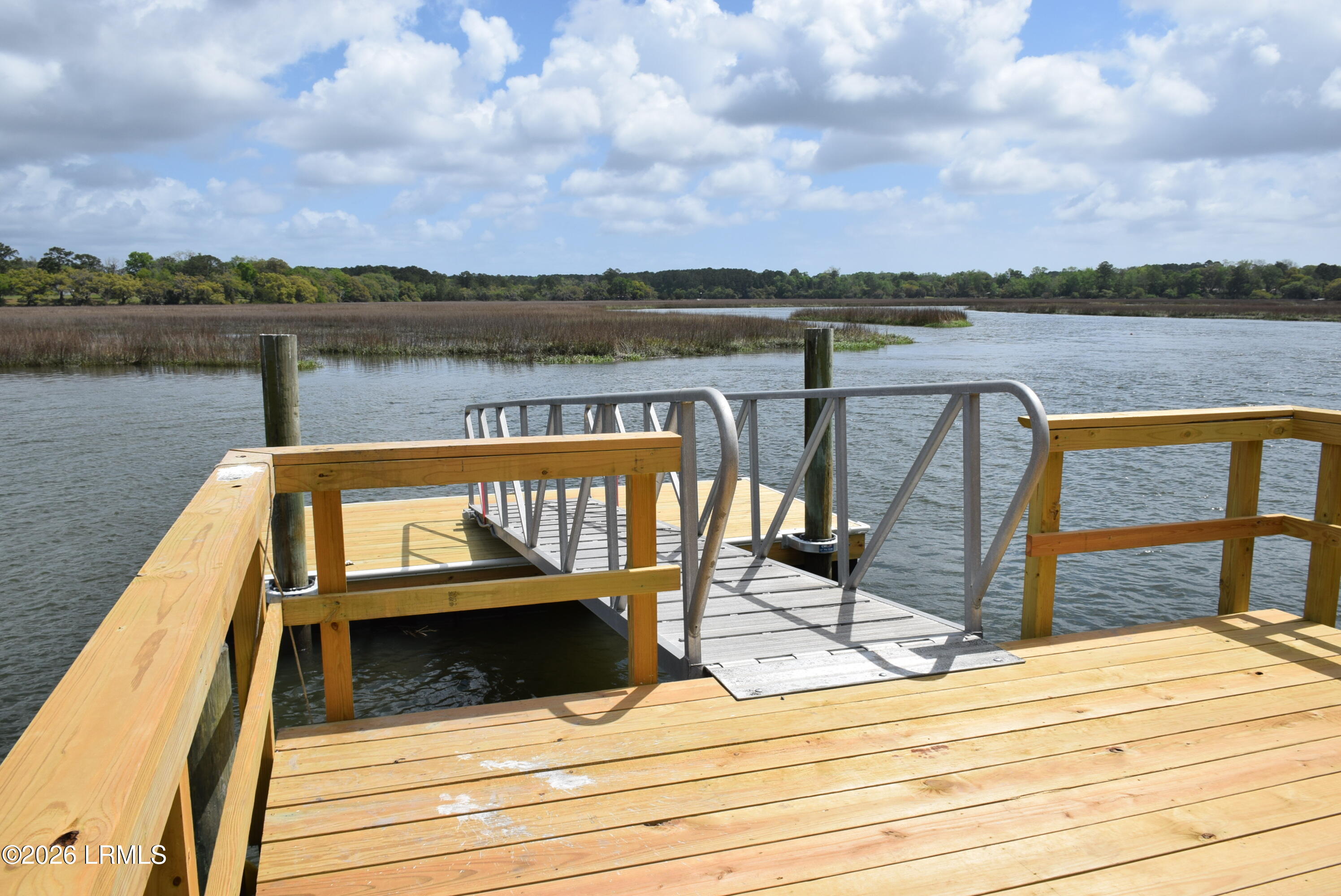 230 Bull Point Drive Seabrook, SC 29940 - Photo 6 of 30 DSC_0006