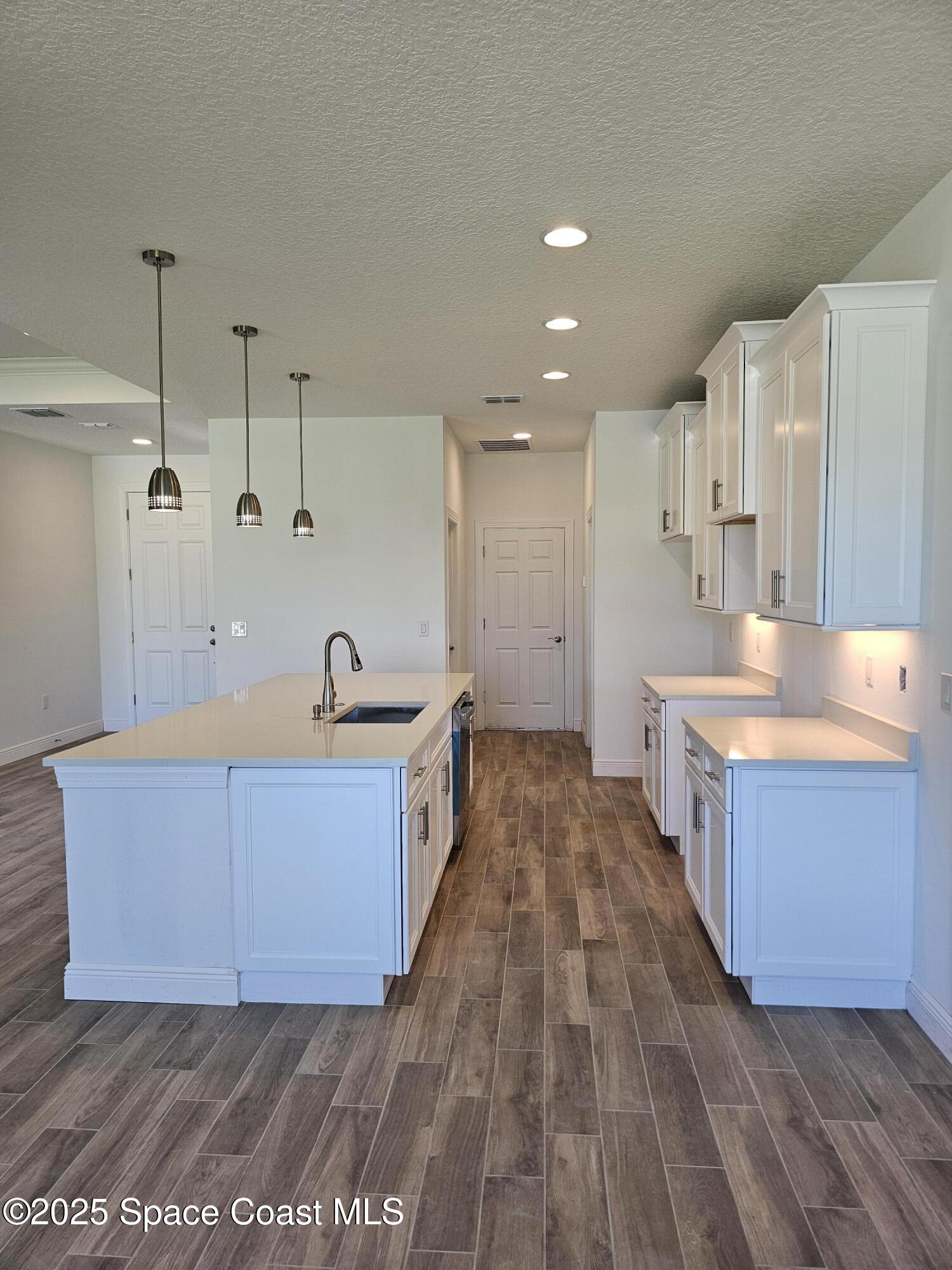 2993 Fears Road Southeast Palm Bay, FL 32909 - Photo 20 of 38 Kitchen_152734
