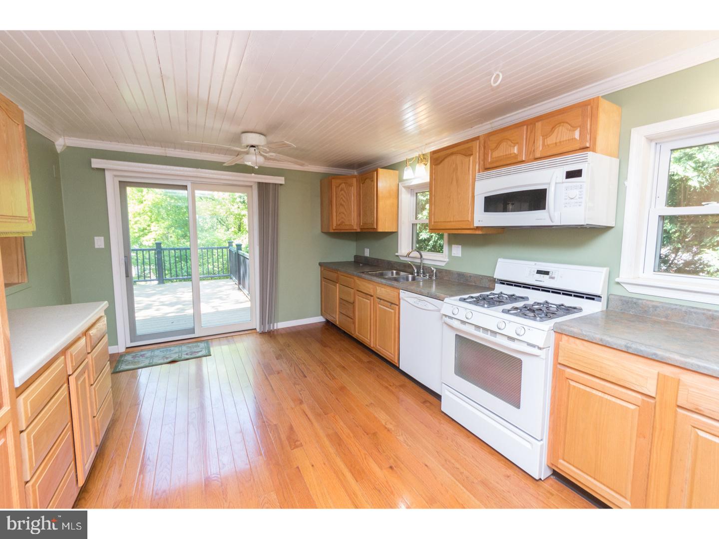 151 Wegman Road Reading, PA 19606 - Photo 7 of 17