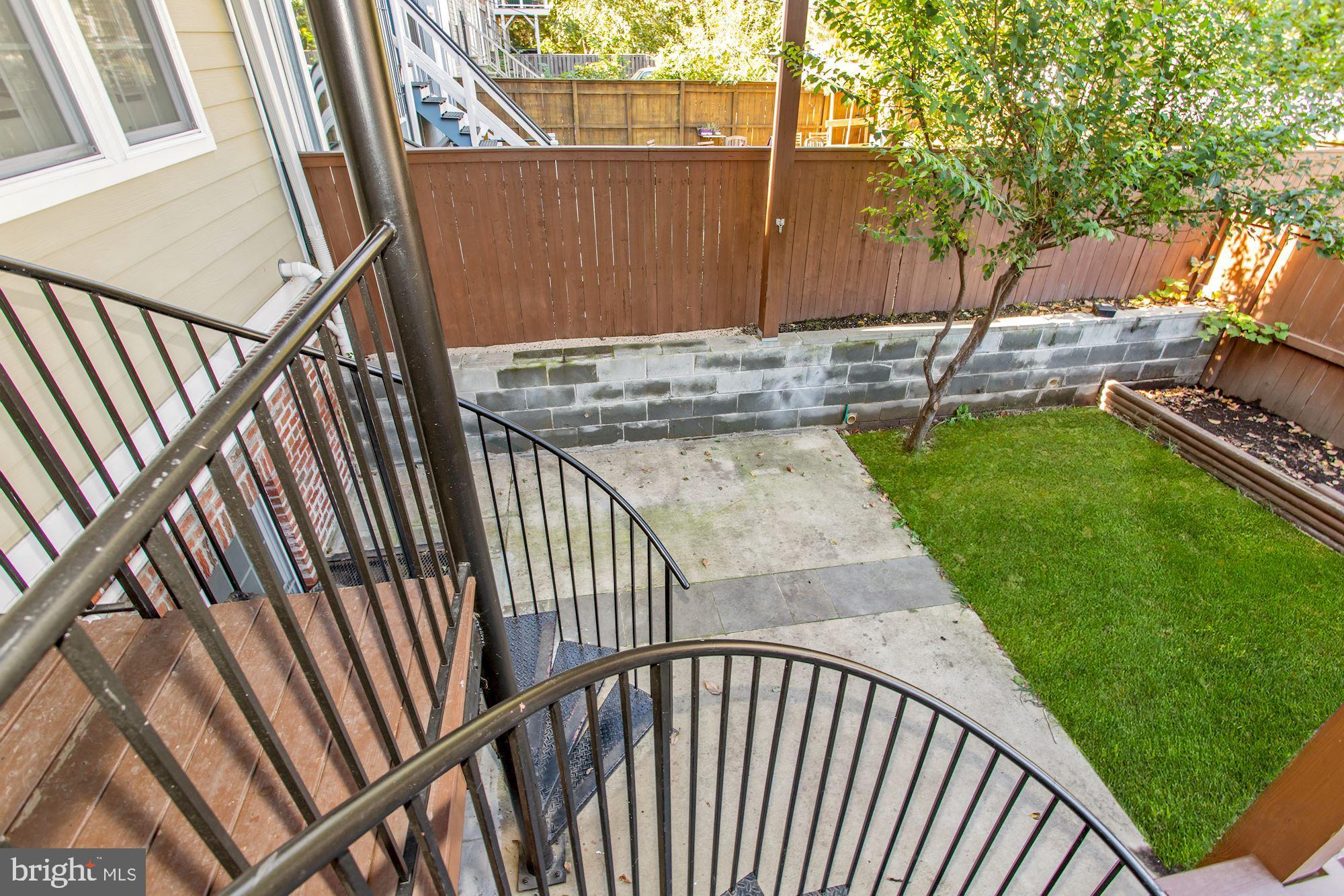 1818 C Street Southeast, Unit 1 Washington, DC 20003 - Photo 23 of 25